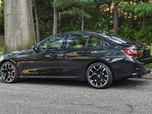 Used 2026 BMW 330i xDrive Sedan w/ M Sport Package AWD/4WD image 5