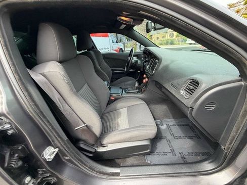 Used 2019 Dodge Charger R/T w/ Driver Confidence Group RWD image 33
