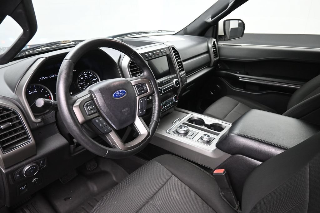 Used 2019 Ford Expedition Max XLT w/ Cargo Package AWD/4WD image 19