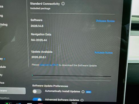 Used 2023 Tesla Model 3 Standard Range RWD image 35