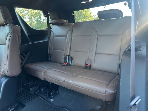 Used 2021 Chevrolet Tahoe High Country w/ Premium Package 2 image 26