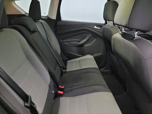 Used 2016 Ford Escape SE AWD/4WD image 19