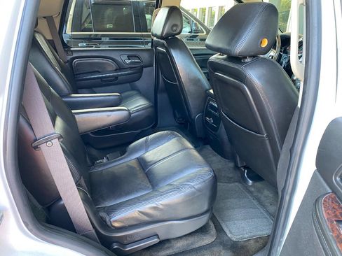 Used 2008 GMC Yukon Denali AWD/4WD image 18