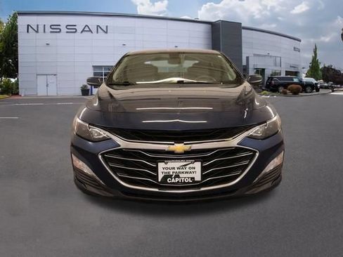 Used 2021 Chevrolet Malibu LT FWD image 7