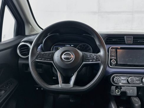 Used 2024 Nissan Versa SV FWD image 18