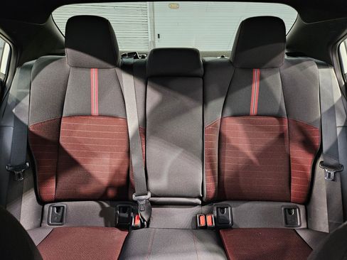 Used 2024 Toyota Corolla SE image 13