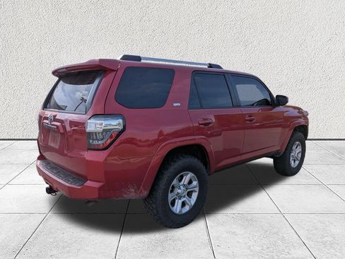 Used 2021 Toyota 4Runner SR5 image 3