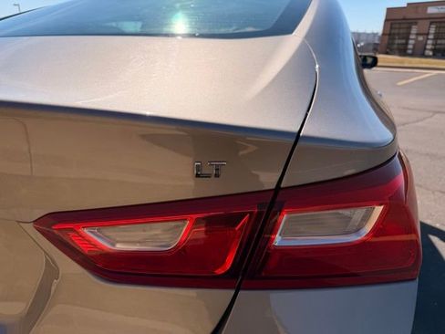 Used 2024 Chevrolet Malibu LT image 12