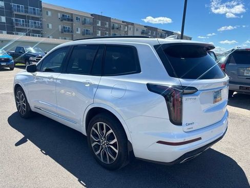 Used 2024 Cadillac XT6 Sport w/ Platinum Package AWD/4WD image 4