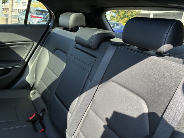 Certified 2019 Mercedes-Benz GLA 250 4MATIC image 15