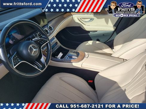 Used 2021 Mercedes-Benz E 350 Sedan image 4