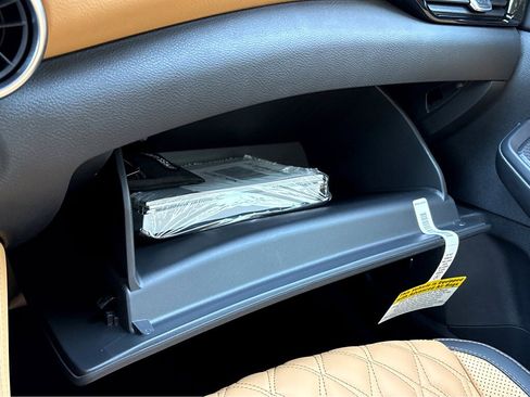 New 2025 Nissan Sentra SV w/ SV Premium Package image 21