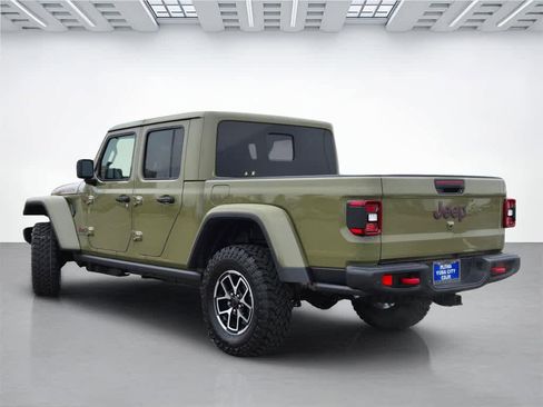 New 2026 Jeep Gladiator Rubicon image 4