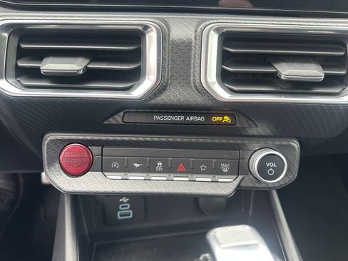 Used 2025 Ford Mustang Premium RWD image 18