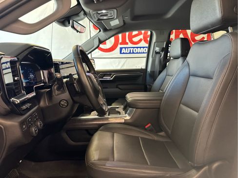 Certified 2024 Chevrolet Silverado 1500 LTZ w/ Technology Package image 13