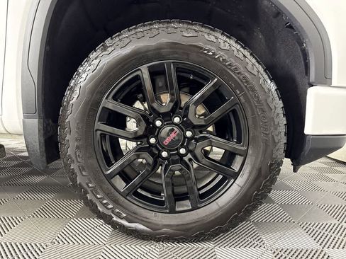 New 2025 GMC Sierra 1500 Elevation w/ Elevation Premium Package image 19