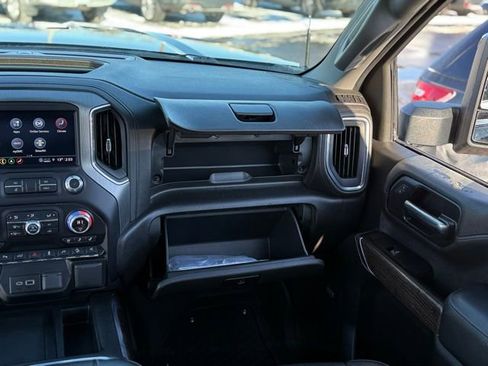 Used 2023 GMC Sierra 2500 Denali w/ Denali Black Diamond Edition image 26