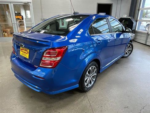 Used 2019 Chevrolet Sonic LT w/ Convenience Package image 5