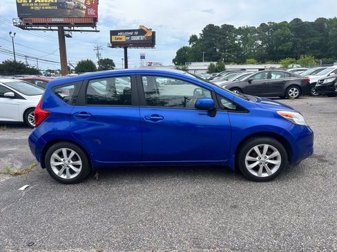 Used 2014 Nissan Versa Note SV w/ SL Package FWD image 6