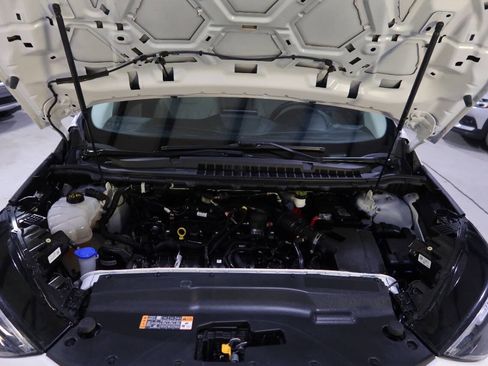 Used 2021 Ford Edge Titanium w/ Class II Trailer Tow Package image 9