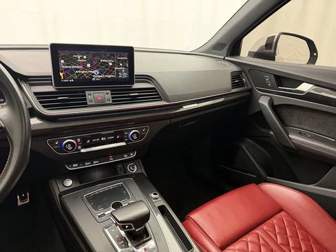 Used 2018 Audi SQ5 Prestige w/ Prestige Package AWD/4WD image 18
