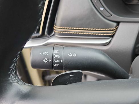 Used 2025 MAZDA CX-70 3.3 Turbo S w/ Premium Package image 25