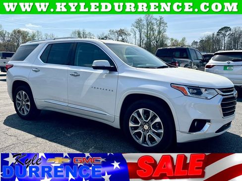 Used 2021 Chevrolet Traverse Premier w/ LPO, Floor Liner Package image 1