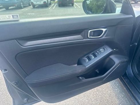 Used 2023 Honda Civic Sport image 21