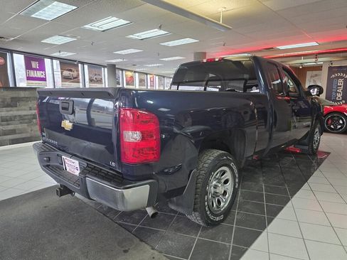 Used 2011 Chevrolet Silverado 1500 LS image 4
