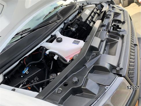 Used 2025 Chevrolet Express 2500 Extended w/ Communications Package image 18