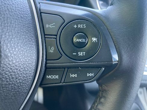 Used 2021 Toyota Corolla SE w/ SE Premium Package FWD image 37