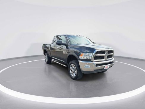 Used 2015 RAM 2500 SLT w/ Protection Group AWD/4WD image 2
