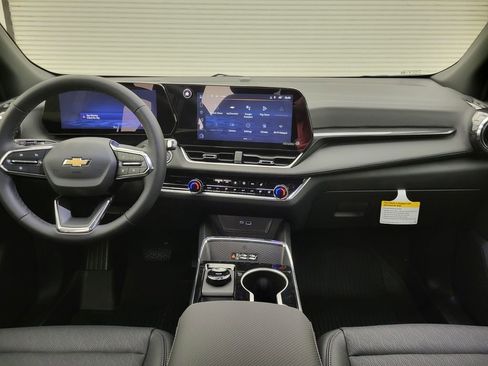 New 2026 Chevrolet Equinox LT w/ Convenience Package II image 41