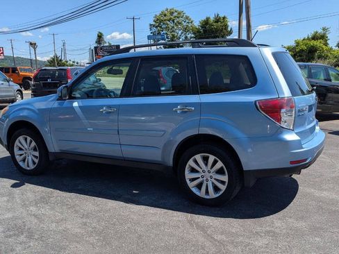 Used 2012 Subaru Forester 2.5X Premium AWD/4WD image 6