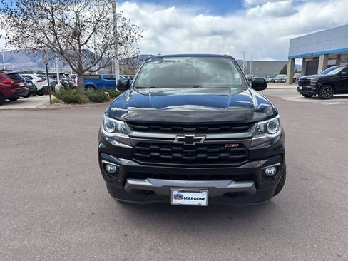 Used 2022 Chevrolet Colorado Z71 AWD/4WD image 2