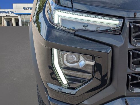 New 2026 GMC Canyon Elevation w/ Convenience Package image 4