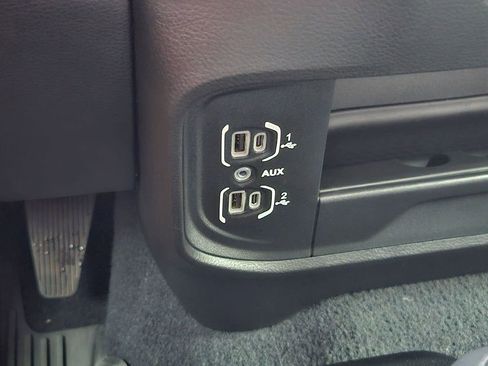 Used 2022 RAM 2500 Tradesman w/ Towing Technology Group image 24