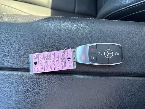 Used 2023 Mercedes-Benz GLE 350 w/ Premium Package image 23