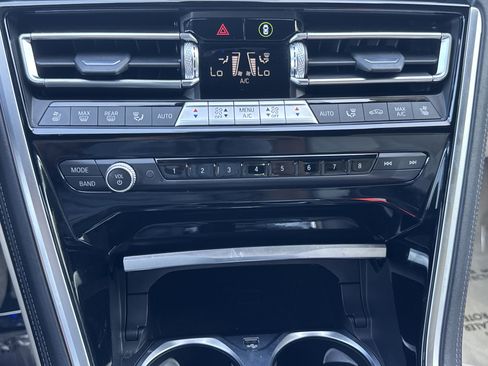 Used 2022 BMW 840i xDrive Convertible w/ Comfort Seating Package AWD/4WD image 25