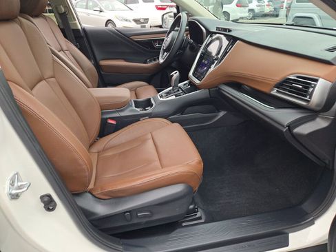 Certified 2021 Subaru Outback Touring w/ Popular Package #2 image 6