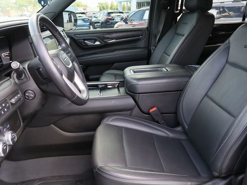 Certified 2022 GMC Yukon XL Denali AWD/4WD image 22