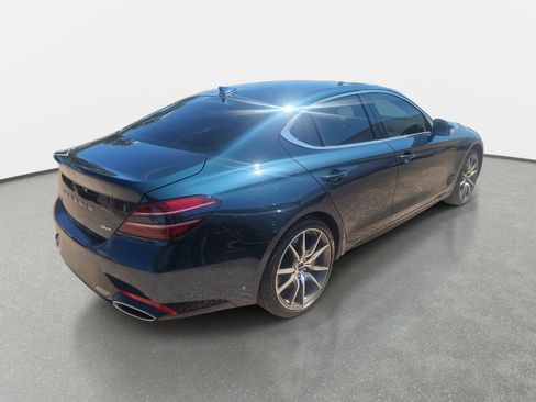 Used 2025 Genesis G70 2.5T AWD/4WD image 4