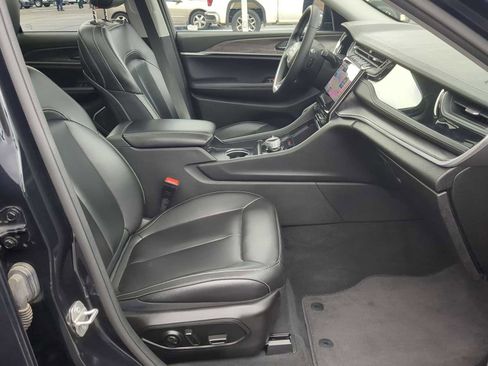 Used 2024 Jeep Grand Cherokee Limited 4xe image 29