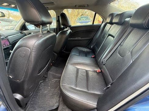 Used 2010 Ford Fusion SEL image 10