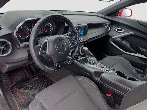Used 2018 Chevrolet Camaro LT image 7