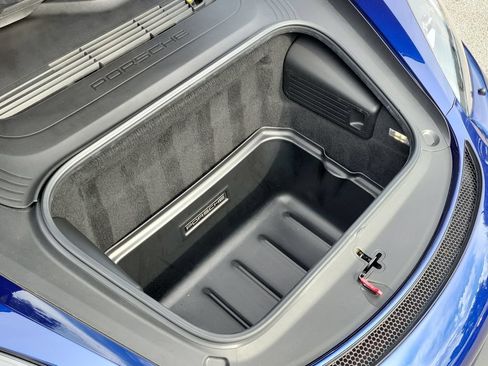 Certified 2020 Porsche 718 Cayman GT4 RWD image 17