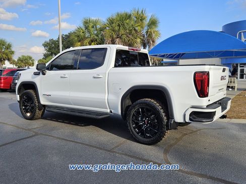 Used 2022 GMC Sierra 1500 AT4X image 3