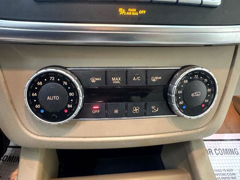 Used 2014 Mercedes-Benz ML 350 2WD w/ Premium 1 Package image 27