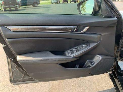 Used 2020 Honda Accord Sport image 33
