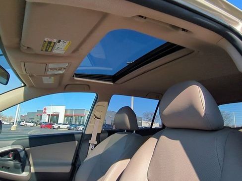 Used 2008 Toyota RAV4 Limited image 10